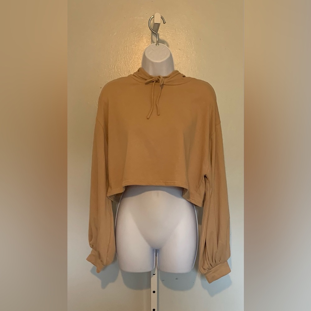 Know.One.Cares Sand Cropped Hoodie